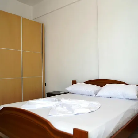 شقة Apartment In Saranda Near Ionian Sea (Adults Only) ساراندا