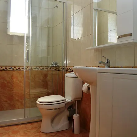 Apartment In Saranda Near Ionian Sea (Adults Only) شقة ساراندا
